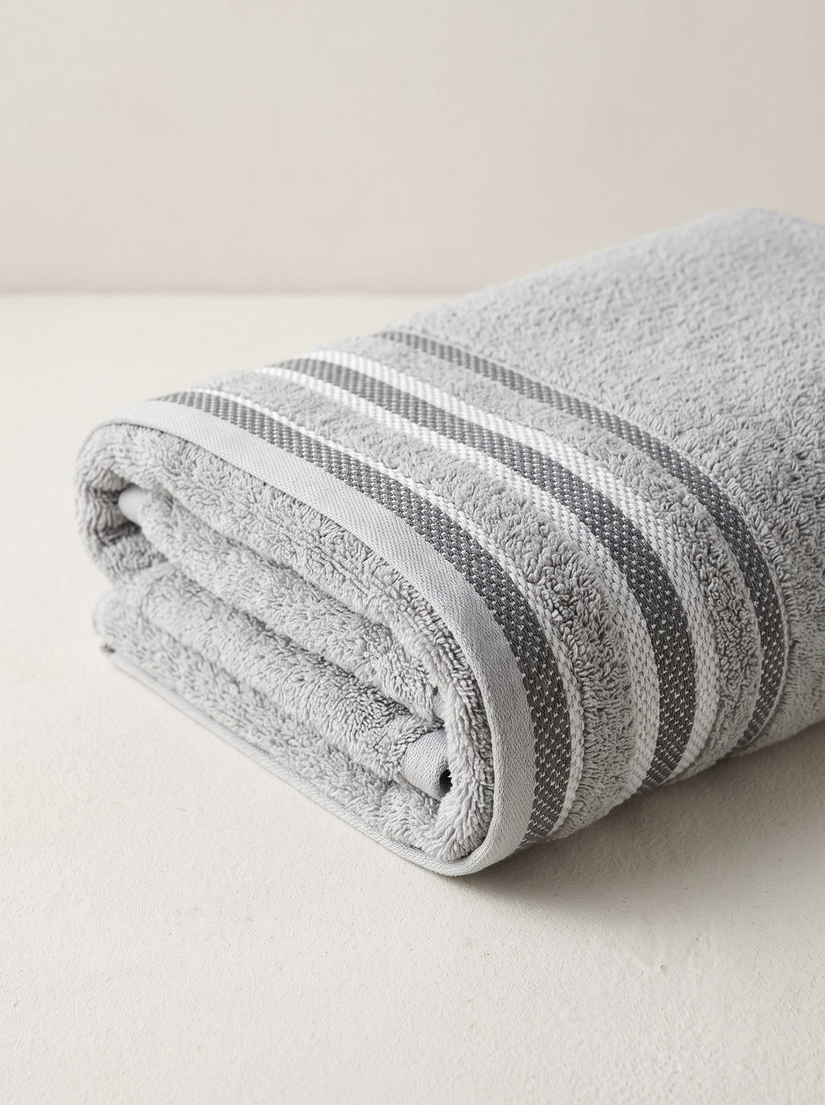 White Rose American Loom Bath Towel 85x170 cm - Light Grey