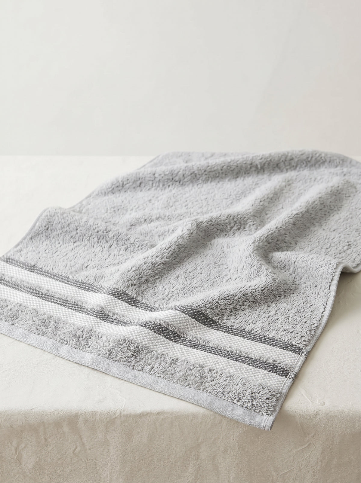 White Rose Expressence Towel