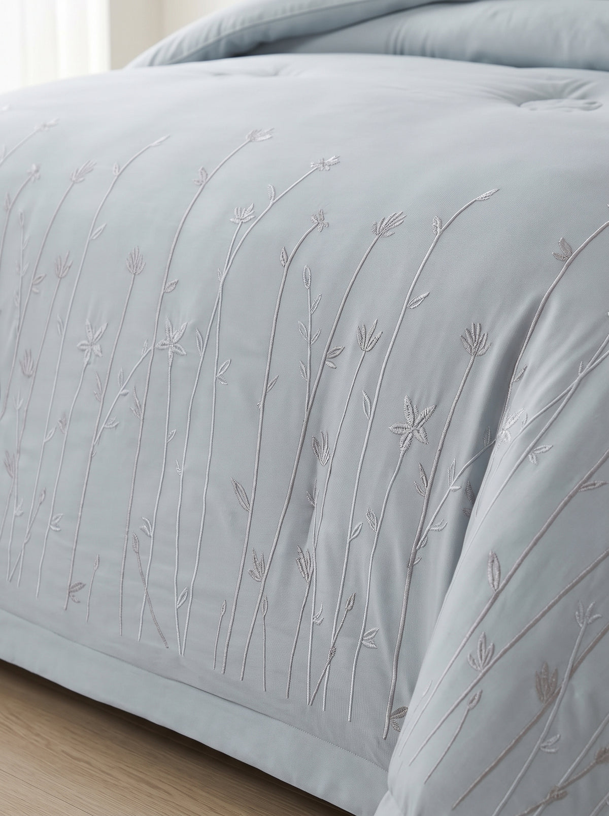 Venice Lara Embroidered King Comforter Set, 6 Pieces