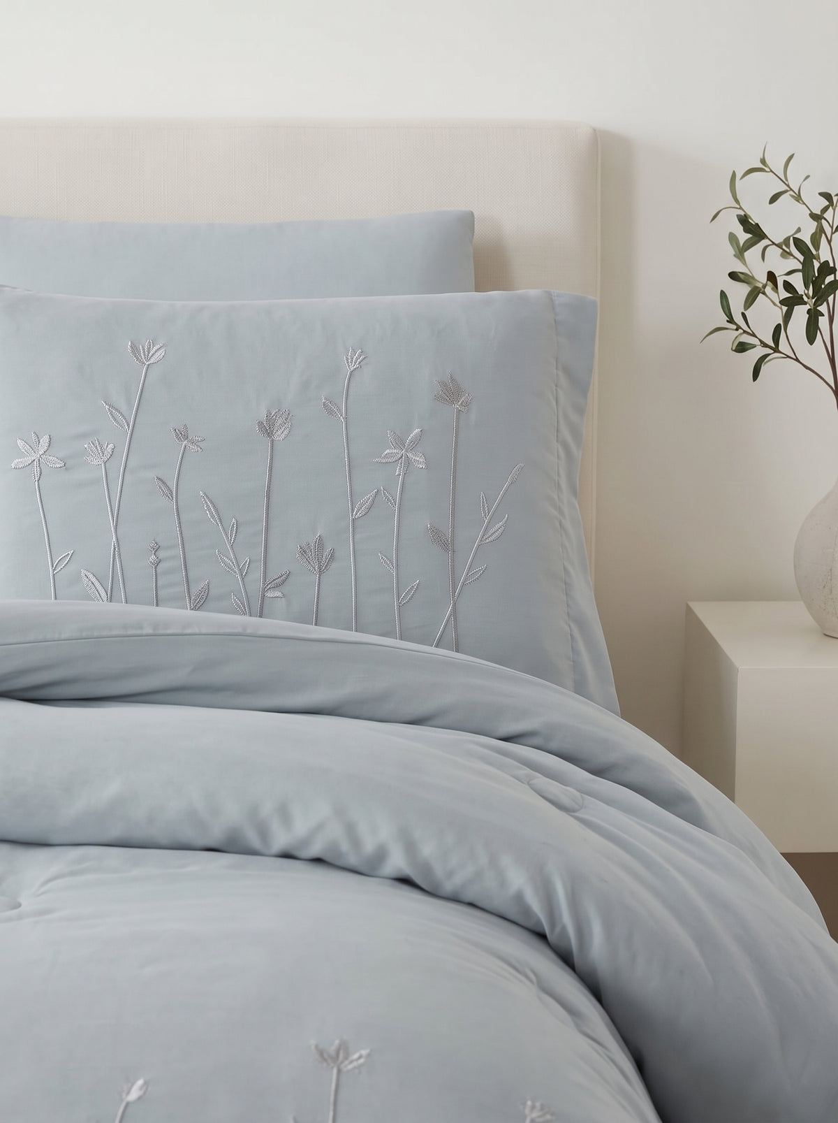 Venice Lara Embroidered King Comforter Set, 6 Pieces