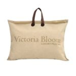 victoria Bloom